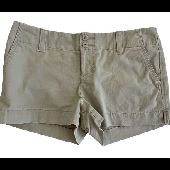 SO tan flat front cotton/ spandex blend shorts, size 9 - Picture 1 of 3